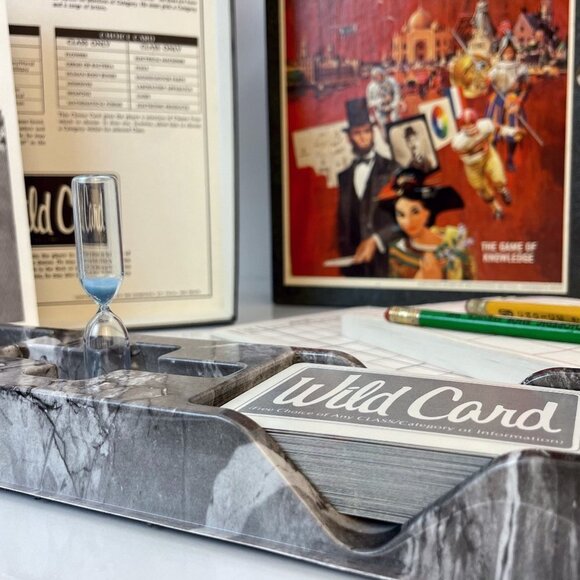 VINTAGE Strategy Game | Facts In Five | 3M Bookshelf Game - Picture 4 of 6